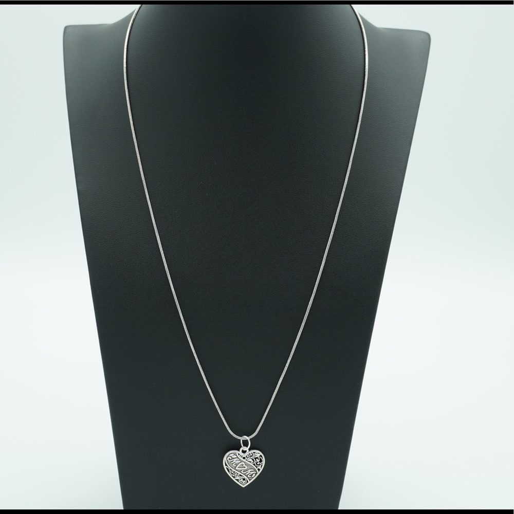 Silver heart pendant necklace for your mom